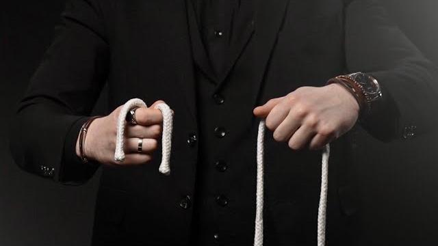 Самый популярный фокус с веревкой! Самый популярный фокус с веревкой!