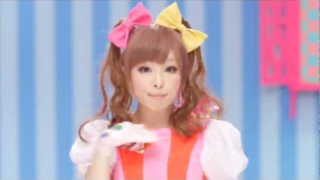きゃりーぱみゅぱみゅ - ponponpon , kyary pamyu pamyu - ponponpon きゃりーぱみゅぱみゅ - ponponpon , kyary pamyu pamyu - ponponpon