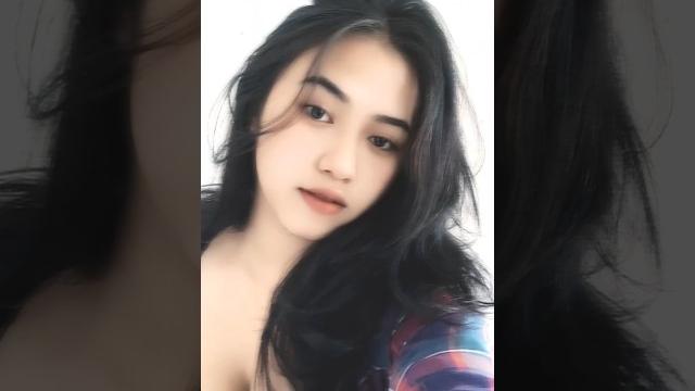Si cantik dan manis akun tik tok @dyadrianee Si cantik dan manis akun tik tok @dyadrianee