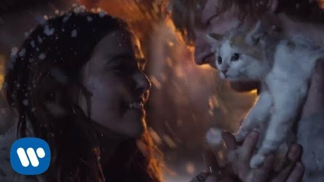 Ed sheeran - perfect (official music video) Ed sheeran - perfect (official music video)
