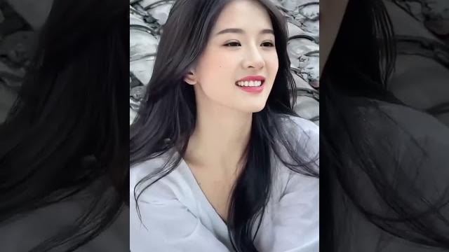 Street fashion style #tiktok #shorts #douyin china #beautiful girl #beauty #dance #抖音 #美女 #街拍 #model Street fashion style #tiktok #shorts #douyin china #beautiful girl #beauty #dance #抖音 #美女 #街拍 #model