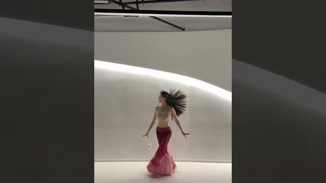 卡点傣族跳完整个人都清爽了! #傣族舞 #卡点傣族 #向全世界展示中国舞 #抖音国风舞乐季 卡点傣族跳完整个人都清爽了! #傣族舞 #卡点傣族 #向全世界展示中国舞 #抖音国风舞乐季