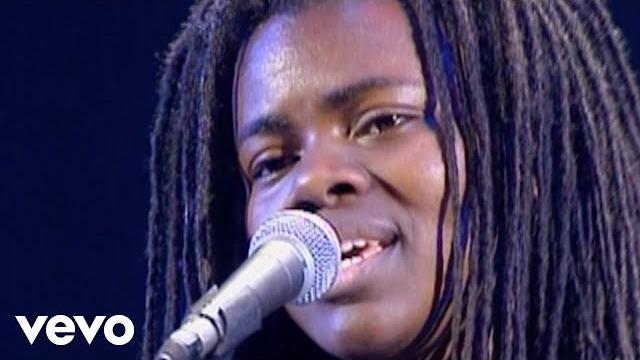 Tracy chapman - baby can i hold you (live) Tracy chapman - baby can i hold you (live)
