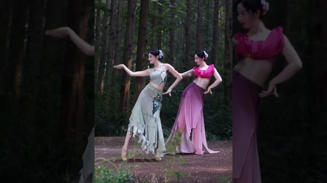 #傣族舞 小河淌水 @韩嫿中国舞 #傣族舞 小河淌水 @韩嫿中国舞