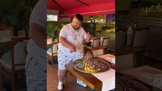 Fat man belly dance #viral #tiktok Fat man belly dance #viral #tiktok