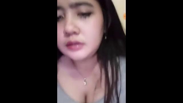 Desah sange si cantik Desah sange si cantik