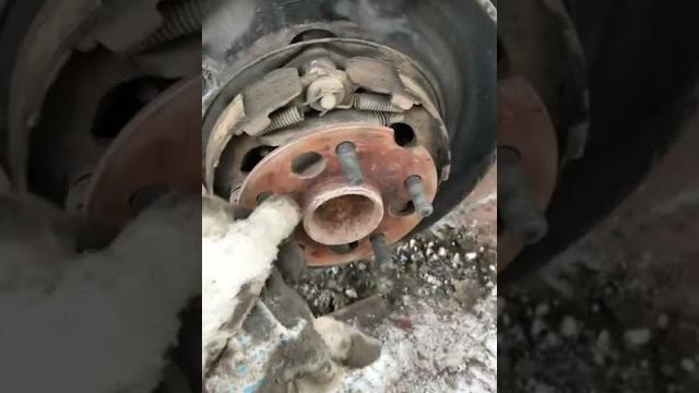 Тойота ипсум. замена ступица подшипник Тойота ипсум. замена ступица подшипник