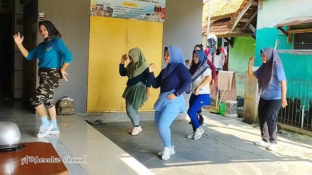 Joged bapak aing Joged bapak aing