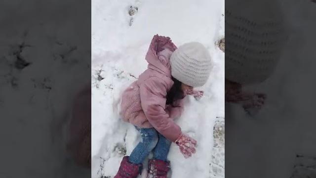 Ponçik meryem'in kar sevinci Ponçik meryem'in kar sevinci