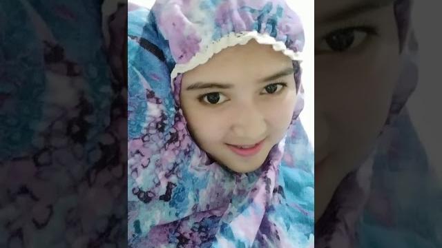 Si jilbab desah Si jilbab desah