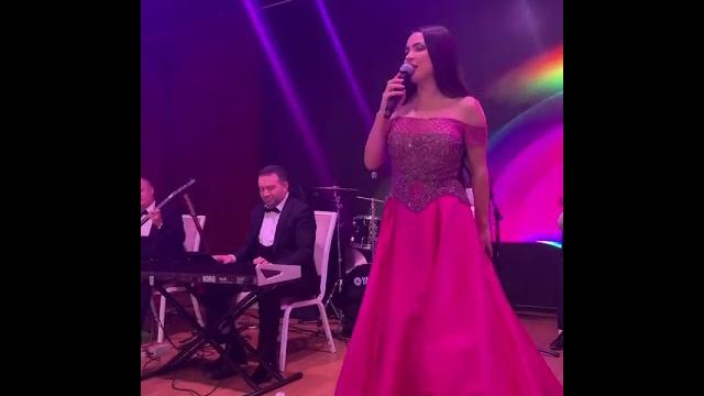 Vefa serifova - uzaqlasmaq istedim Vefa serifova - uzaqlasmaq istedim