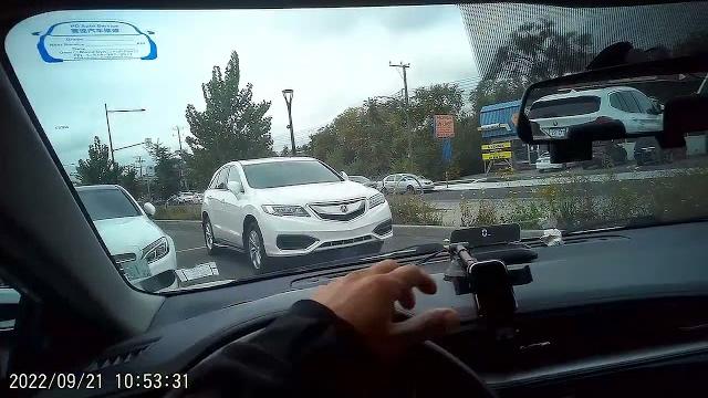 第一视角学驾驶:学习一种更加实用的倒车入库方法 第一视角学驾驶:学习一种更加实用的倒车入库方法