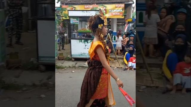 Cantiknya putri bali #karnaval #kostumkarnaval #bali #carnaval #pawai #hutri78 #viral #trending Cantiknya putri bali #karnaval #kostumkarnaval #bali #carnaval #pawai #hutri78 #viral #trending