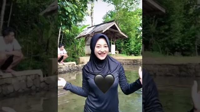 Leona khanza #shorts Leona khanza #shorts