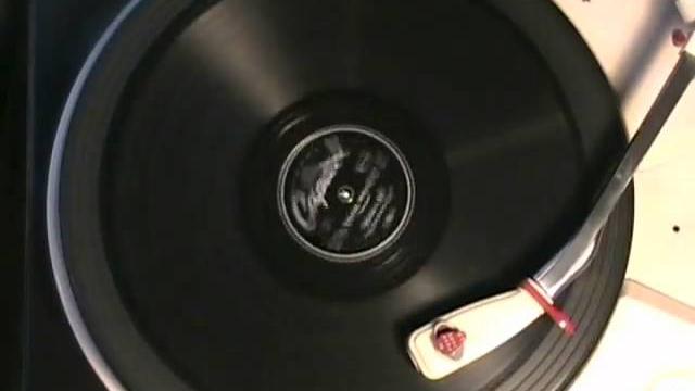 Gotta gimme whatcha got by julia lee 1946 Gotta gimme whatcha got by julia lee 1946
