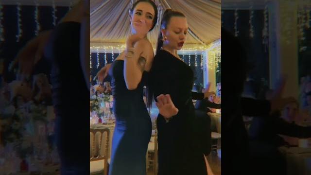Esra rabia ünal yatıya Esra rabia ünal yatıya