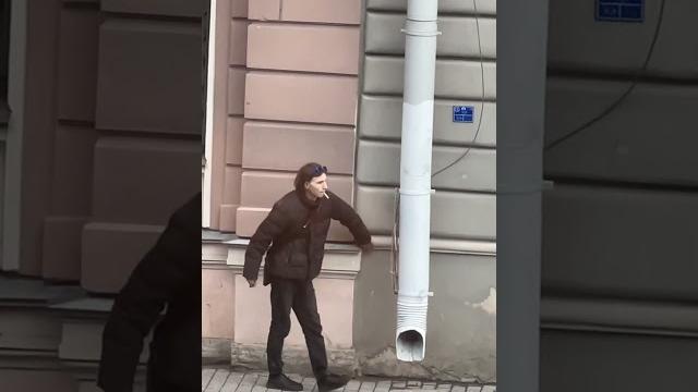 Сколько нашел?) спалили закладчика Сколько нашел?) спалили закладчика