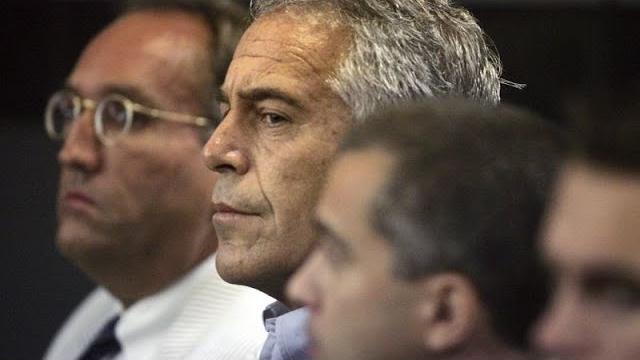 Суд в сша рассекретил первую часть "списка эпштейна" Суд в сша рассекретил первую часть "списка эпштейна"
