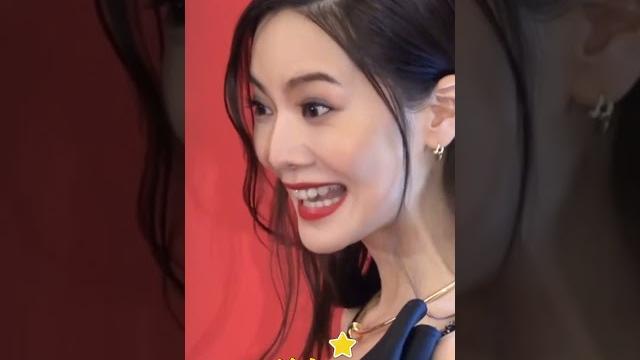 36岁台湾偶像剧女王曾之乔现身活动,回忆爱情魔法师中的邻家女孩小贝 #星聞八爪娛 36岁台湾偶像剧女王曾之乔现身活动,回忆爱情魔法师中的邻家女孩小贝 #星聞八爪娛
