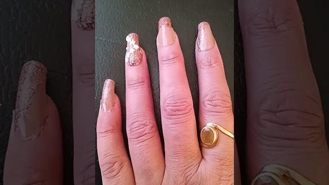 Gel extension with glitter art Gel extension with glitter art