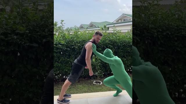 Читы в реальной жизни! #shorts #фрост #tricks Читы в реальной жизни! #shorts #фрост #tricks