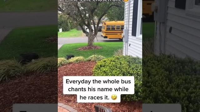 The kids chanting his name to race the bus | #shorts The kids chanting his name to race the bus | #shorts