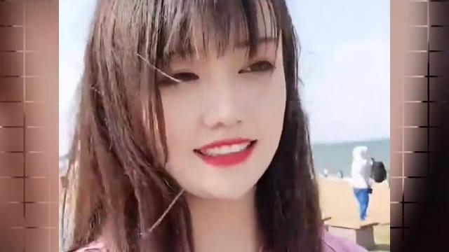 美女车内一字马,结果腿抽筋了,这下尴尬了! 美女车内一字马,结果腿抽筋了,这下尴尬了!