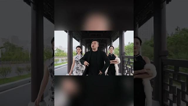 我們就愛吃咖喱,味道很刺鼻#搞笑 #大熱門 #翻唱 #shorts 我們就愛吃咖喱,味道很刺鼻#搞笑 #大熱門 #翻唱 #shorts
