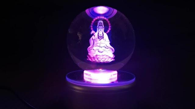 观音菩萨,观音坐莲水晶球 观音菩萨,观音坐莲水晶球