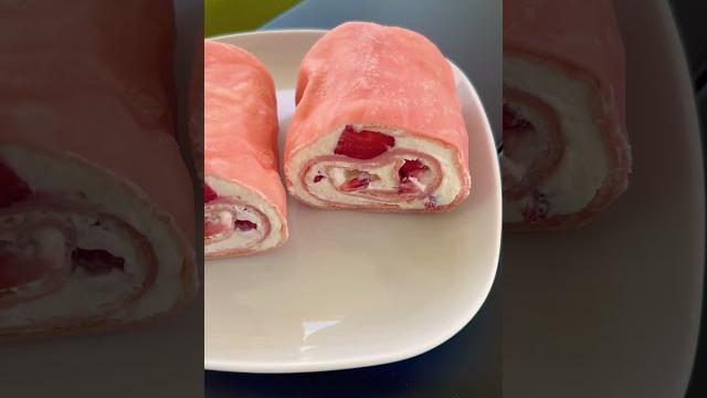 Strawberry crepe roll cake recipe ⬆️ Strawberry crepe roll cake recipe ⬆️