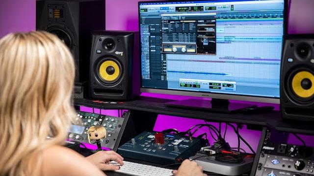 Nita strauss | track deconstruct "summer storm" Nita strauss | track deconstruct "summer storm"