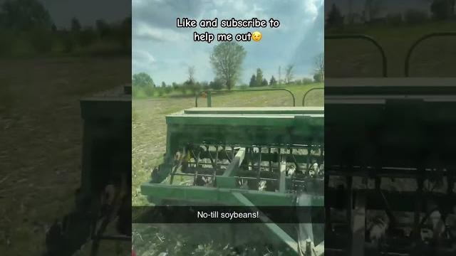 Case 2394 with john deere 750 no till planting soybeans#redpower #countrylife#farming#farmequipment Case 2394 with john deere 750 no till planting soybeans#redpower #countrylife#farming#farmequipment