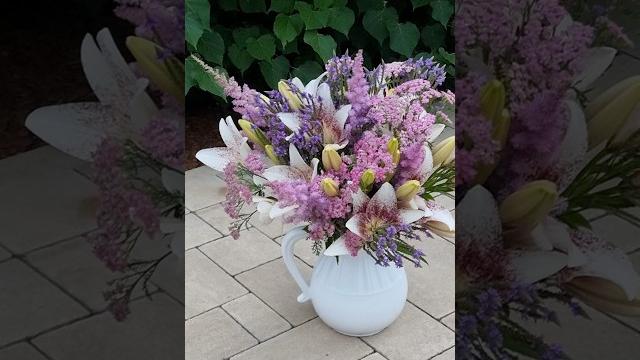 Милый садовый букетик #дача #букет #цветы Милый садовый букетик #дача #букет #цветы