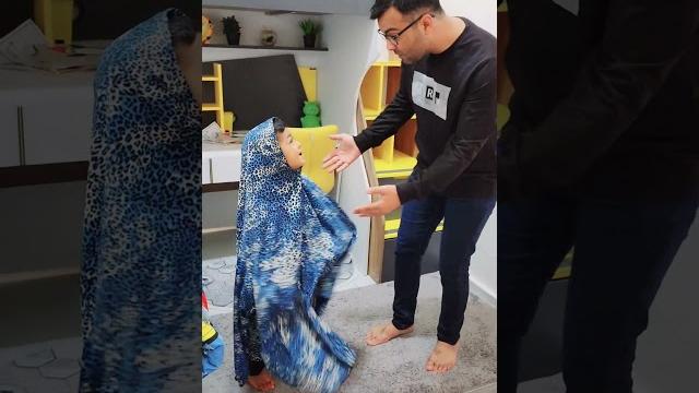 زين ماعم يعرف يلبس بيجامتوعم يطلعلو أواعينا#زين_وألفت زين ماعم يعرف يلبس بيجامتوعم يطلعلو أواعينا#زين_وألفت