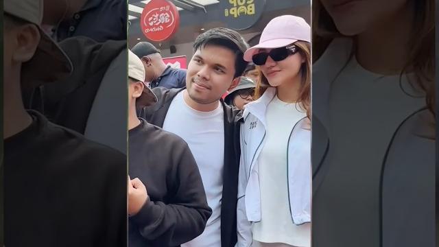 Aliyah masaid & thariq halilintar besama azizah salasa di surabaya #thariqhalilintar #fyp #shorts Aliyah masaid & thariq halilintar besama azizah salasa di surabaya #thariqhalilintar #fyp #shorts