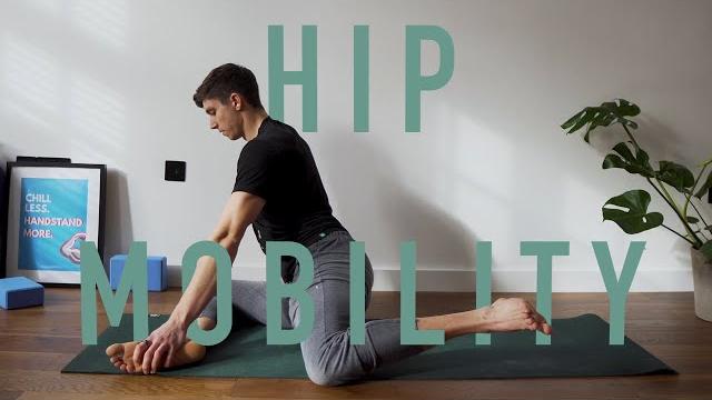 12 minute hip mobility routine (follow along) 12 minute hip mobility routine (follow along)