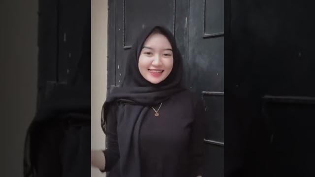 Lincah sekali si ping Lincah sekali si ping