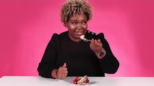 Strangers rate each other's pound cake Strangers rate each other's pound cake