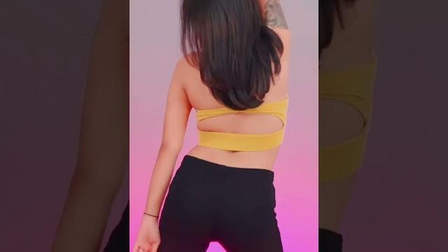 Sampai bawah #goyangtiktok #biduan #shortvideo #liveinstagram #tiktok #viral #dangdutkoplo #live Sampai bawah #goyangtiktok #biduan #shortvideo #liveinstagram #tiktok #viral #dangdutkoplo #live