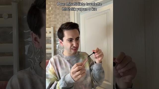Misafir tuvaletine girmek Misafir tuvaletine girmek