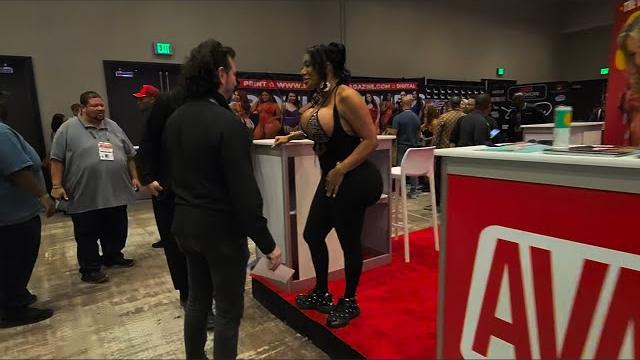 Ava devine las vegas convention avn awards expo 2025 las vegas nevada #tkob #thekingofbakersfield Ava devine las vegas convention avn awards expo 2025 las vegas nevada #tkob #thekingofbakersfield