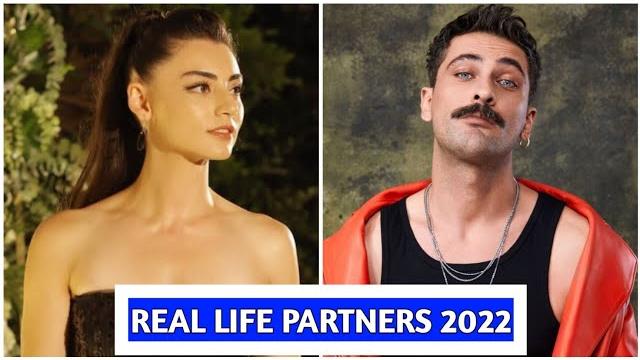 Ozge torer vs onur tuna real life partners 2022 | dating | facts | family | age | height | & more Ozge torer vs onur tuna real life partners 2022 | dating | facts | family | age | height | & more
