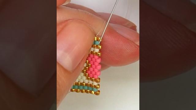 Peyote stitch #beads #jewelry #miyukibeads #miyuki #colorfulbeads #corazon #peyotestitch Peyote stitch #beads #jewelry #miyukibeads #miyuki #colorfulbeads #corazon #peyotestitch