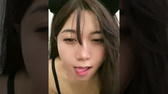 Goyang tiktok hot #shorts #goyangtiktok #hot #tiktokhot #goyangviral #viral #tiktok #cewekcantik Goyang tiktok hot #shorts #goyangtiktok #hot #tiktokhot #goyangviral #viral #tiktok #cewekcantik