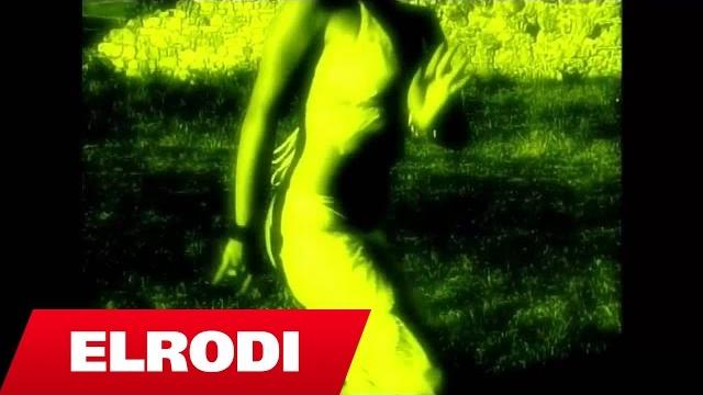 Marjol rrapaj - dashurova nje cigane (official video hd) Marjol rrapaj - dashurova nje cigane (official video hd)