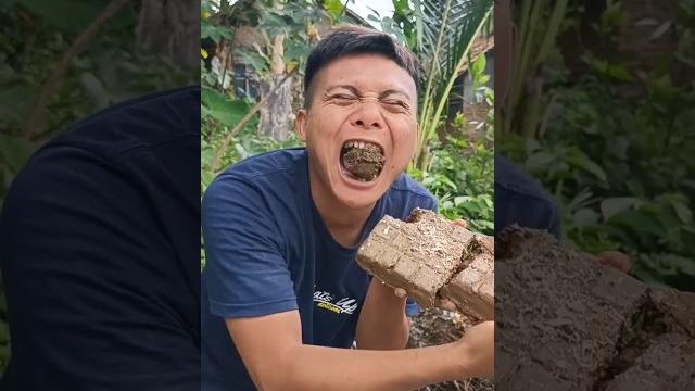 Salah makan coklat bestiee Salah makan coklat bestiee