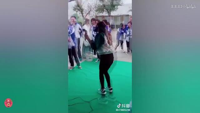 【tik tok】【抖音】膽子小的人千萬不要玩vr.flv 【tik tok】【抖音】膽子小的人千萬不要玩vr.flv