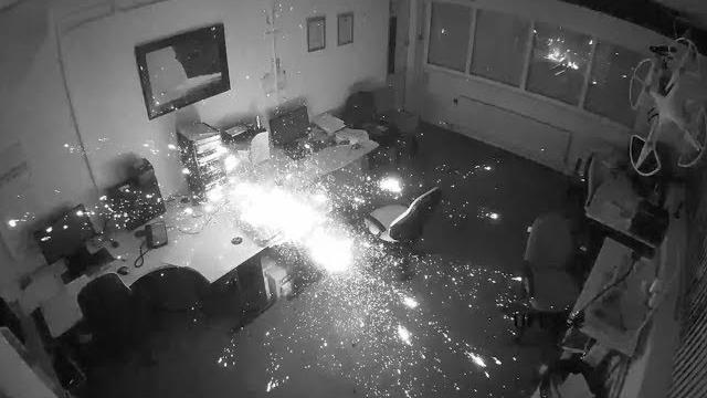 Laptop explodes and burns down office building Laptop explodes and burns down office building