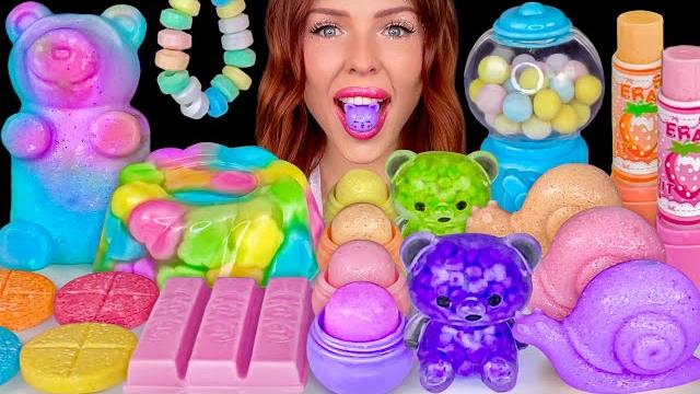 Asmr mukbang, easter eggs, lucky charms marshmallow jello cake, giant gummy bear, pastel food 먹방 Asmr mukbang, easter eggs, lucky charms marshmallow jello cake, giant gummy bear, pastel food 먹방
