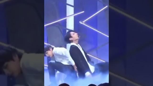 V be like:jungkook you have some problem but i will carry your problems #taekook #vkook V be like:jungkook you have some problem but i will carry your problems #taekook #vkook
